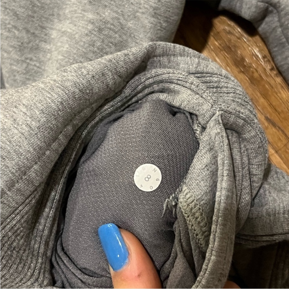 Lululemon Gray Jogger Pants - Picture 3 of 4